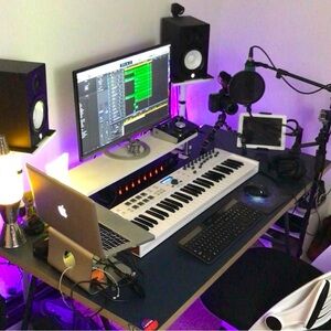 Studio equipment EVERYTHING INCLUDED